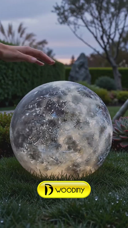 Zahradní světlo Moon | Solární LED lampa ve tvaru měsíce